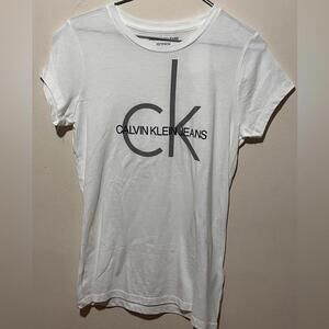 Calvin Klein white t-shirt xs